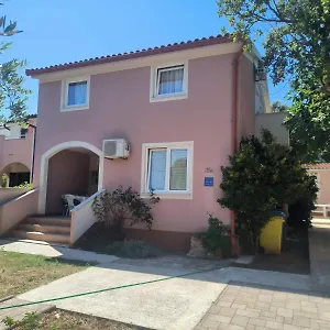 Appartamento Elena, Ližnjan